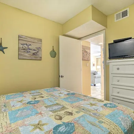 Dreamy Beach Condo With Views And Amenity Access!